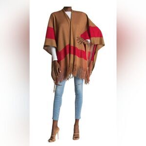 BCBGeneration One Size Poncho Camel